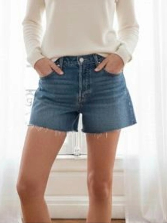 Everlane Denim - Everlane W Relaxed Mid-Rise Blue Jean Shorts Raw Hem Size 30